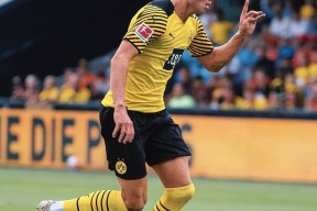 AYX中国-多特蒙德发布备战花絮，今夜刷新队史纪录，中超任务艰巨，更衣室氛围转暖-AYX中国